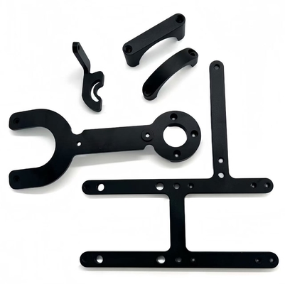 Aluminium 6061 CNC-bewerking Zwarte geanodiseerde alumina-onderdelen met tolerantie ±0,01 mm