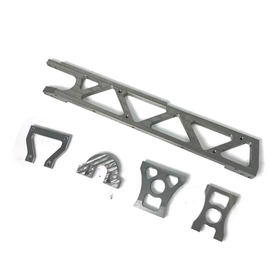 CNC-bewerking met precisie van aluminiumonderdelen